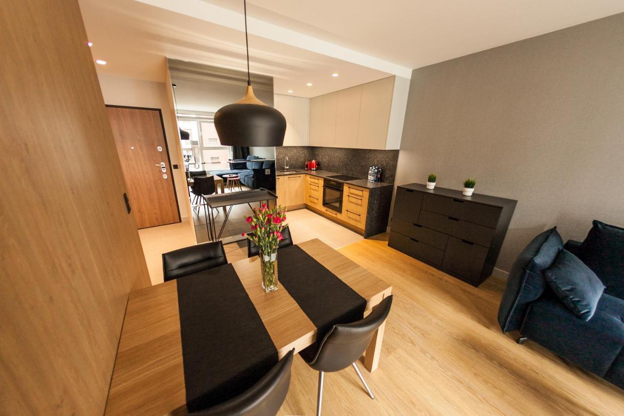 Apartament Aureus Apartment กดัญสก์ ภายนอก รูปภาพ