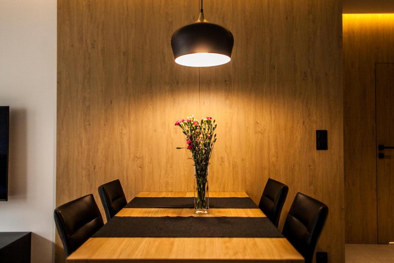 Apartament Aureus Apartment กดัญสก์ ภายนอก รูปภาพ